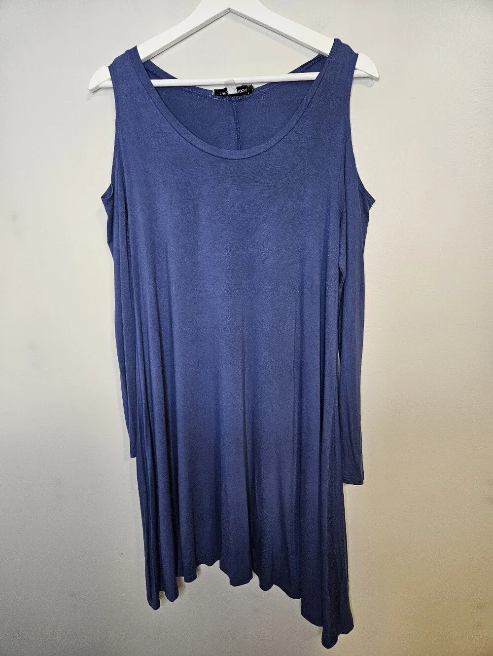 The Vanity Room Solid Blue Peekaboo Cold Shoulder Dress Mini Long Sleeve Casual